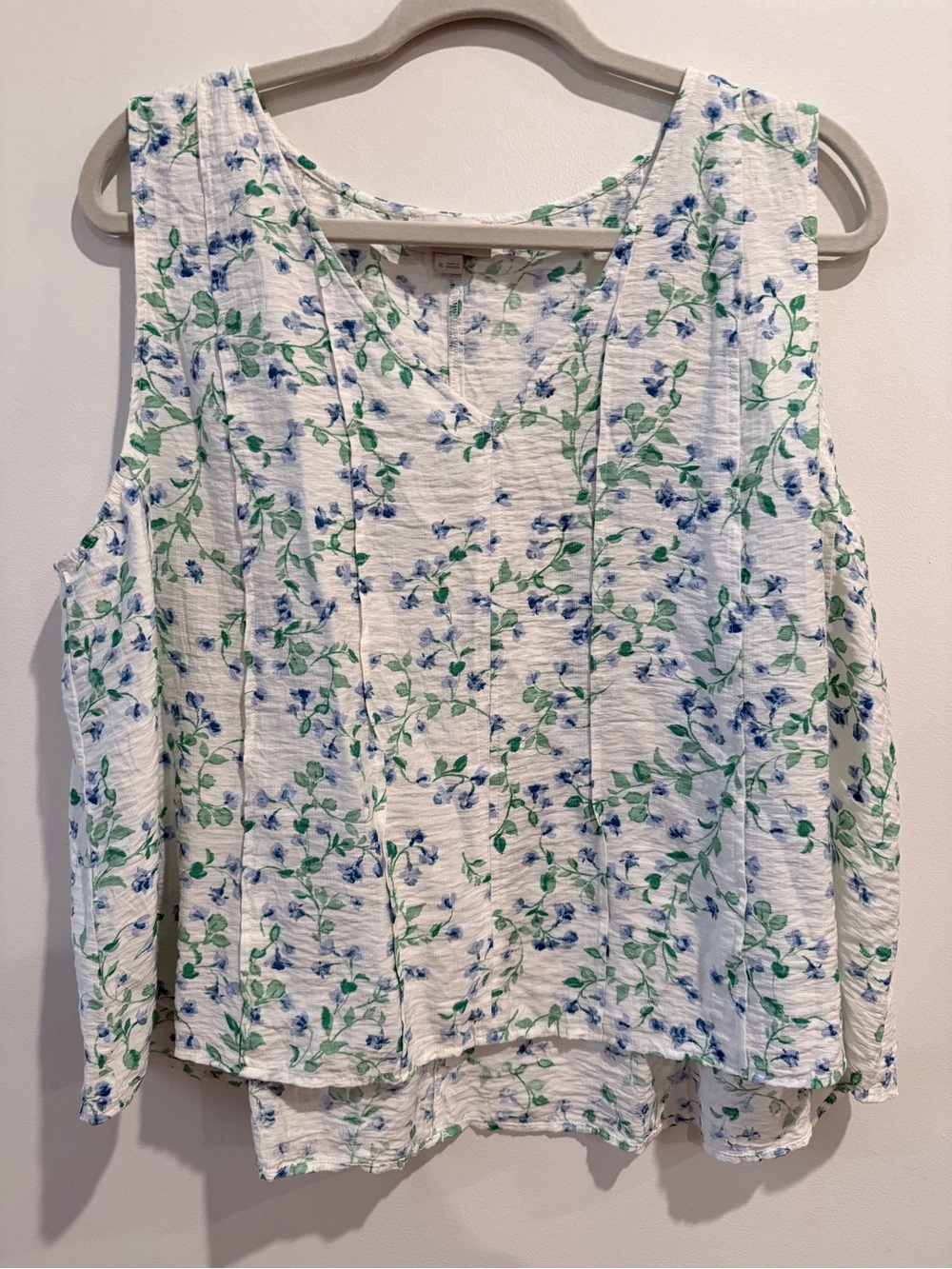 LOFT White Floral V-Neck Sleeveless Tank with Blue & Green Print